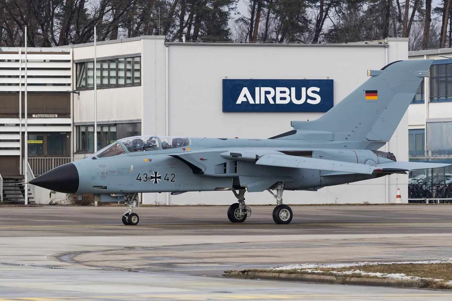A Luftwaffe tem cerca de 110 caças Panavia Tornado (Airbus)