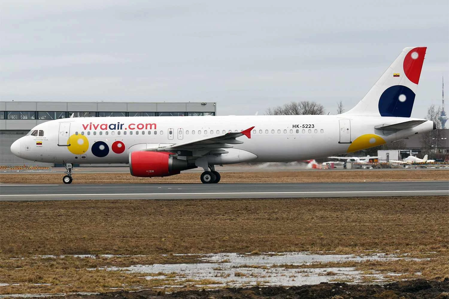 Viva Air perde cinco aviões enquanto vê mais interessados em assumi-la