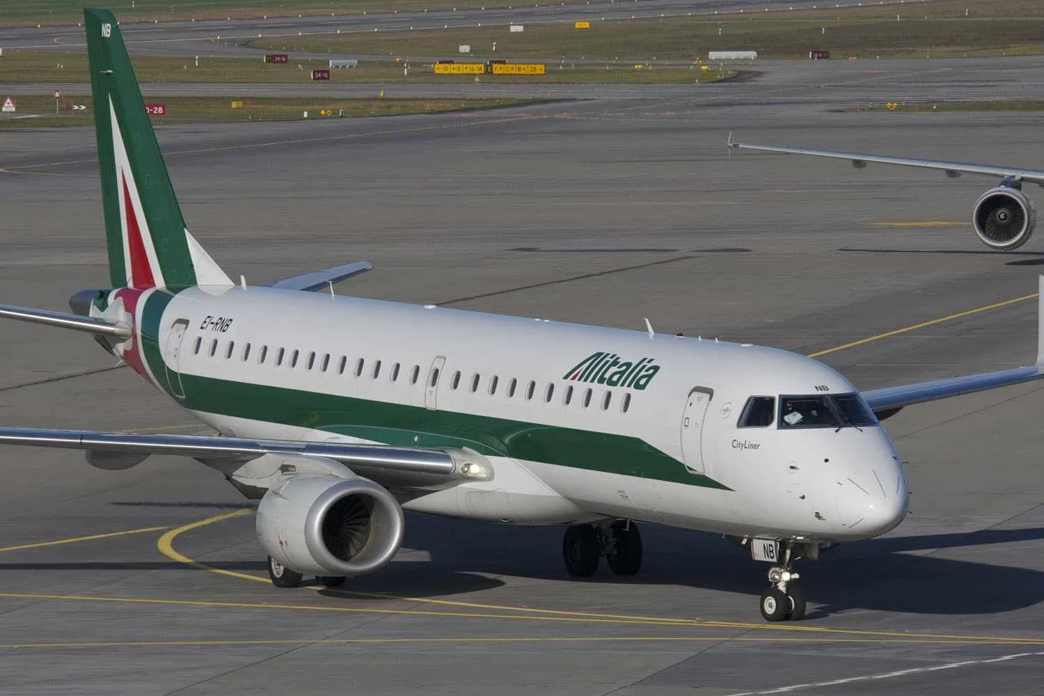 Embraer da Alitalia