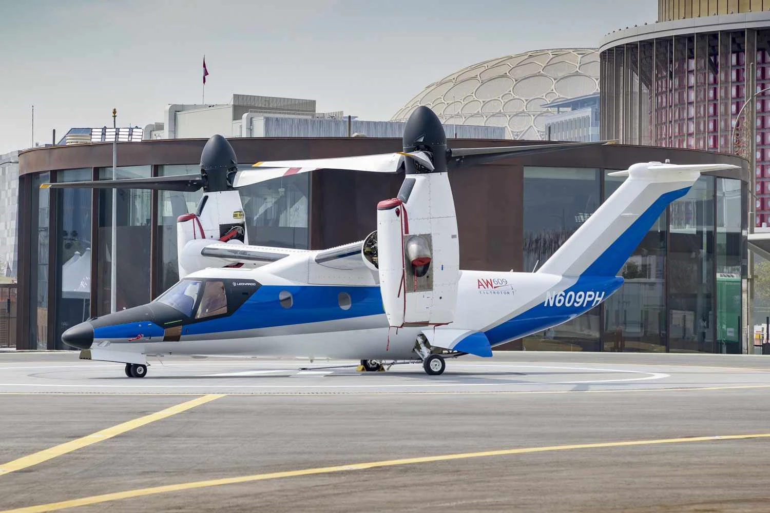 O AW609 durante apresentação em Dubai em 2021 (Leonardo)