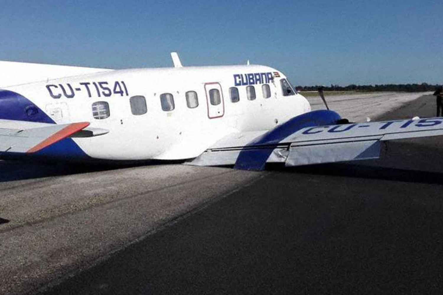 Em novembro de 2020, outro EMB 110 da Cubana realizou um pouso de barriga em Havana (IACC)