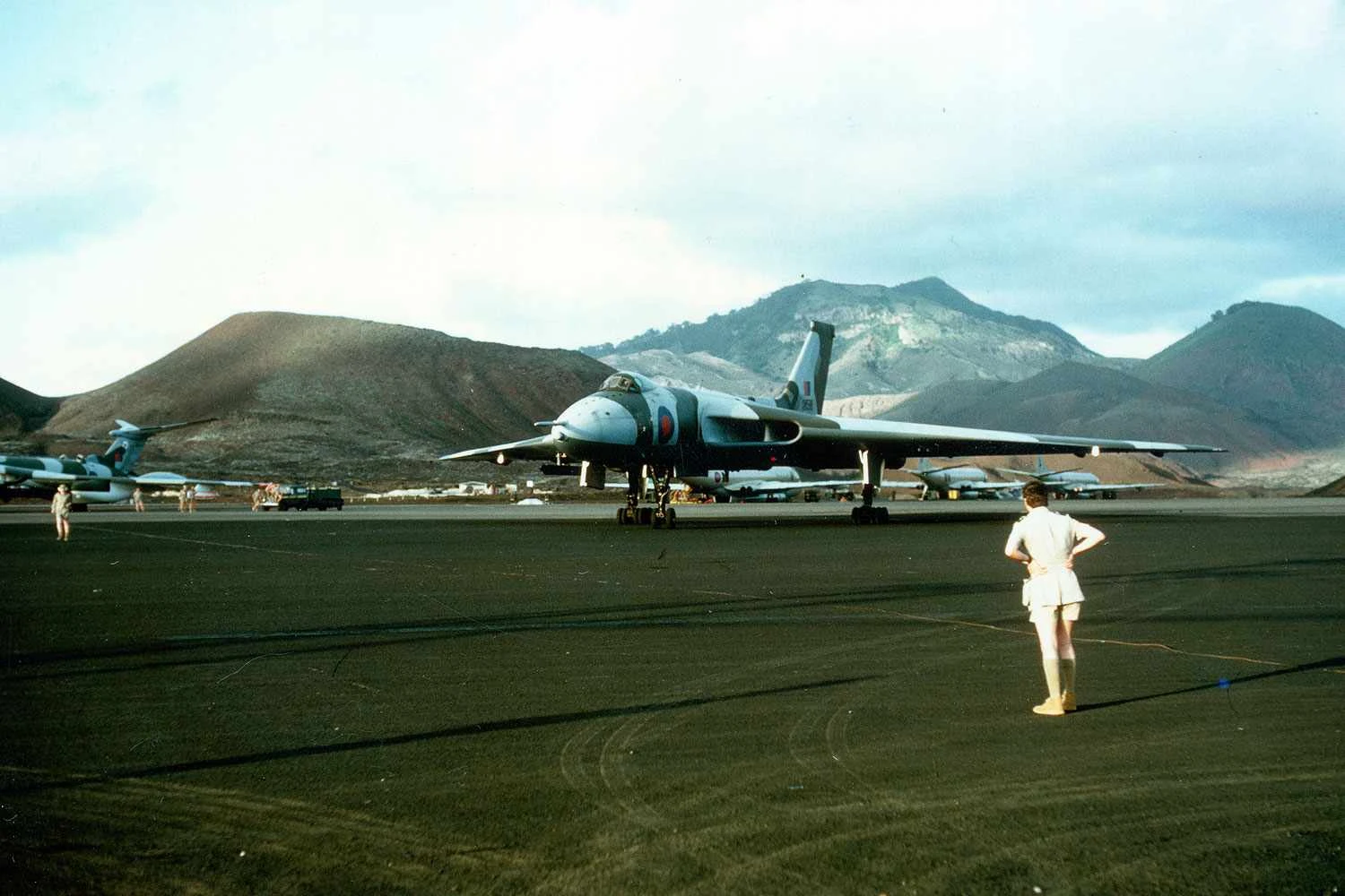 Um bombardeiro Vulcan na Ilha de Ascensão (RAF)