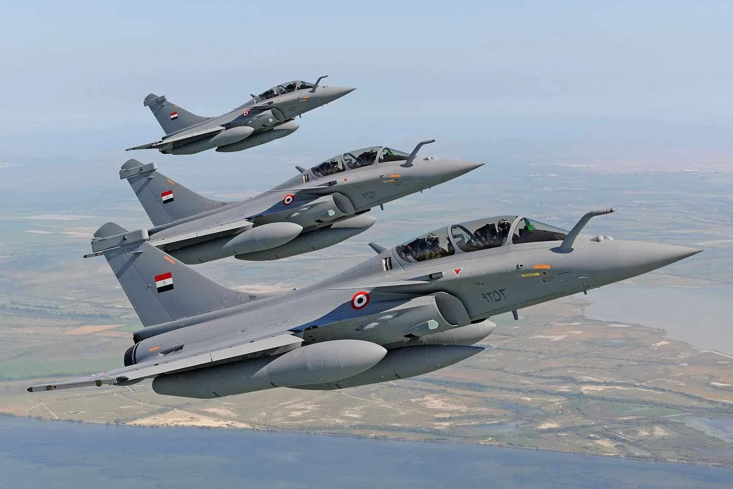 Dassault entrega novo lote de caças Rafale ao Egito