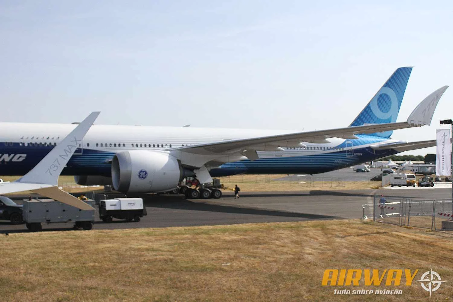 Por dentro dos gigantes 777-9 e 737 MAX 10
