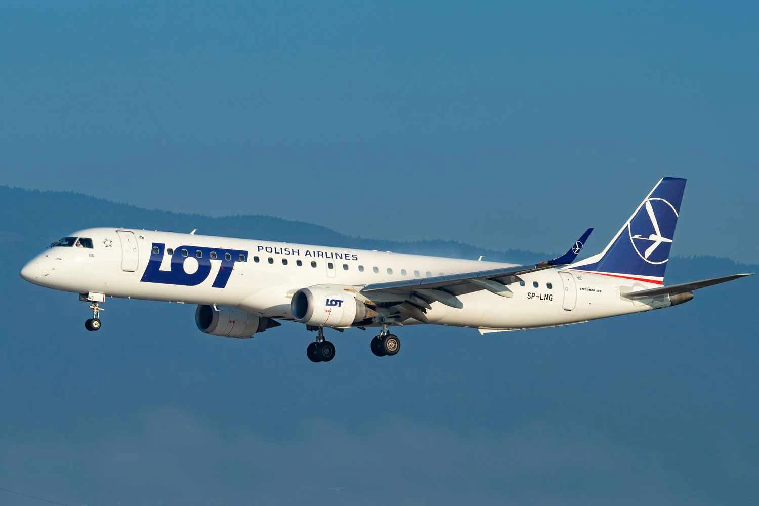 Embraer disputa pedido de 84 jatos de empresa aérea da Polônia
