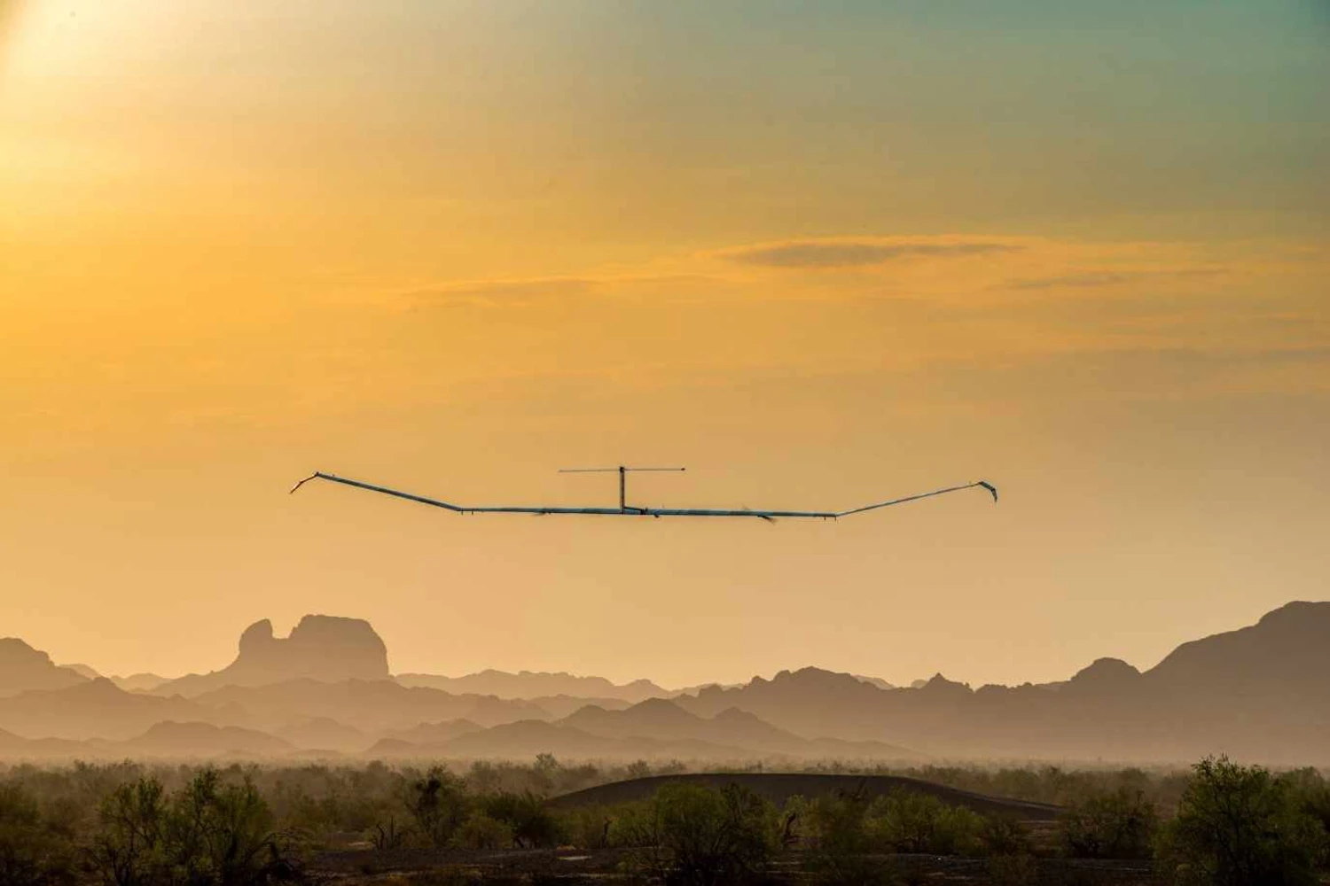 Avião solar da Airbus cai pouco antes de bater recorde que dura 63 anos