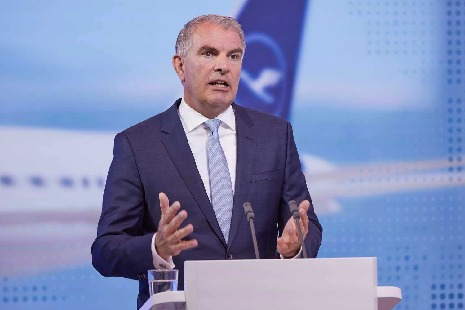 Carsten Spohr, chef&atilde;o da Lufthansa: paci&ecirc;ncia no limite (Lufthansa)