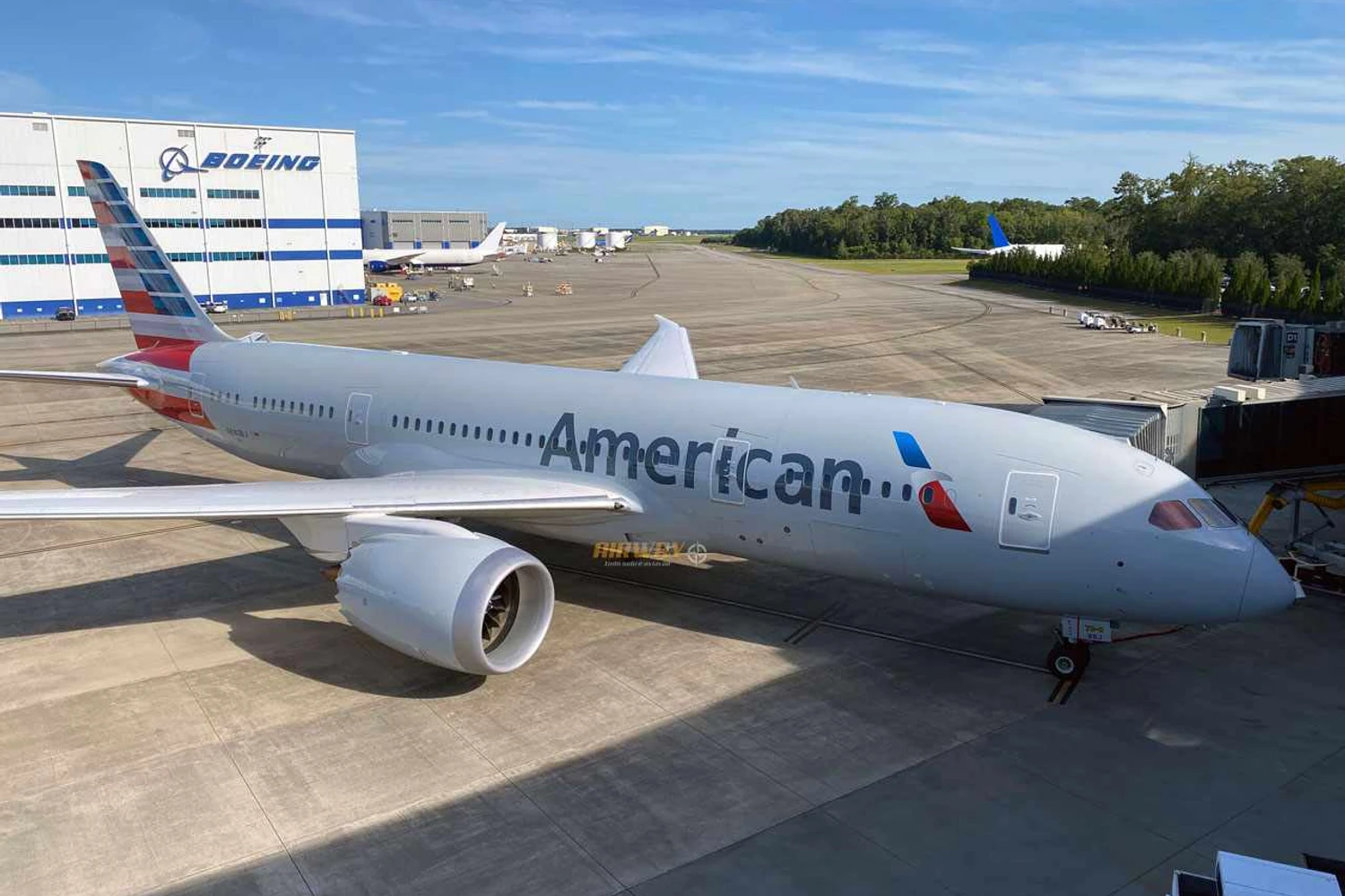 Boeing entrega o primeiro 787 após 15 meses