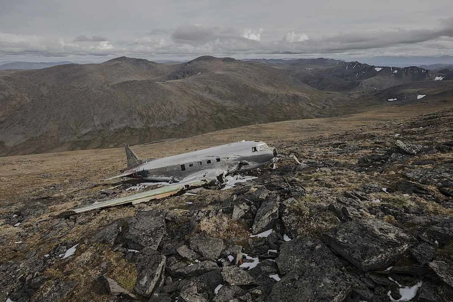 Piloto do C-47 caminhou no frio severo e depois voltou para salvar seus companheiros (Foto: Dietmar Eckell)
