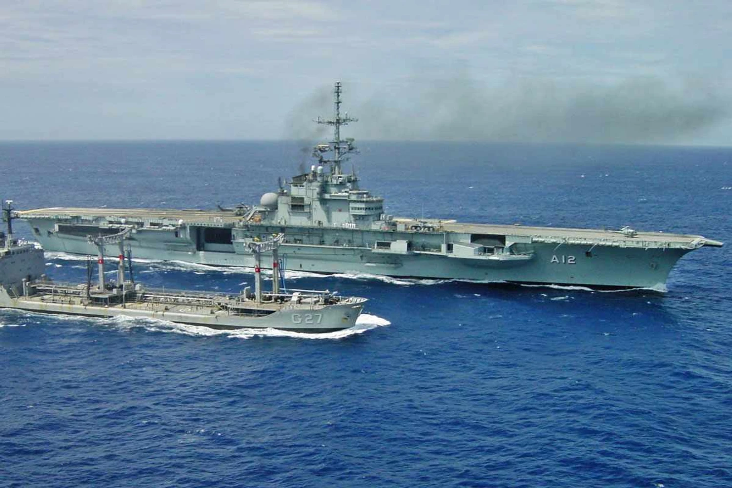 The São Paulo aircraft carrier (MB)