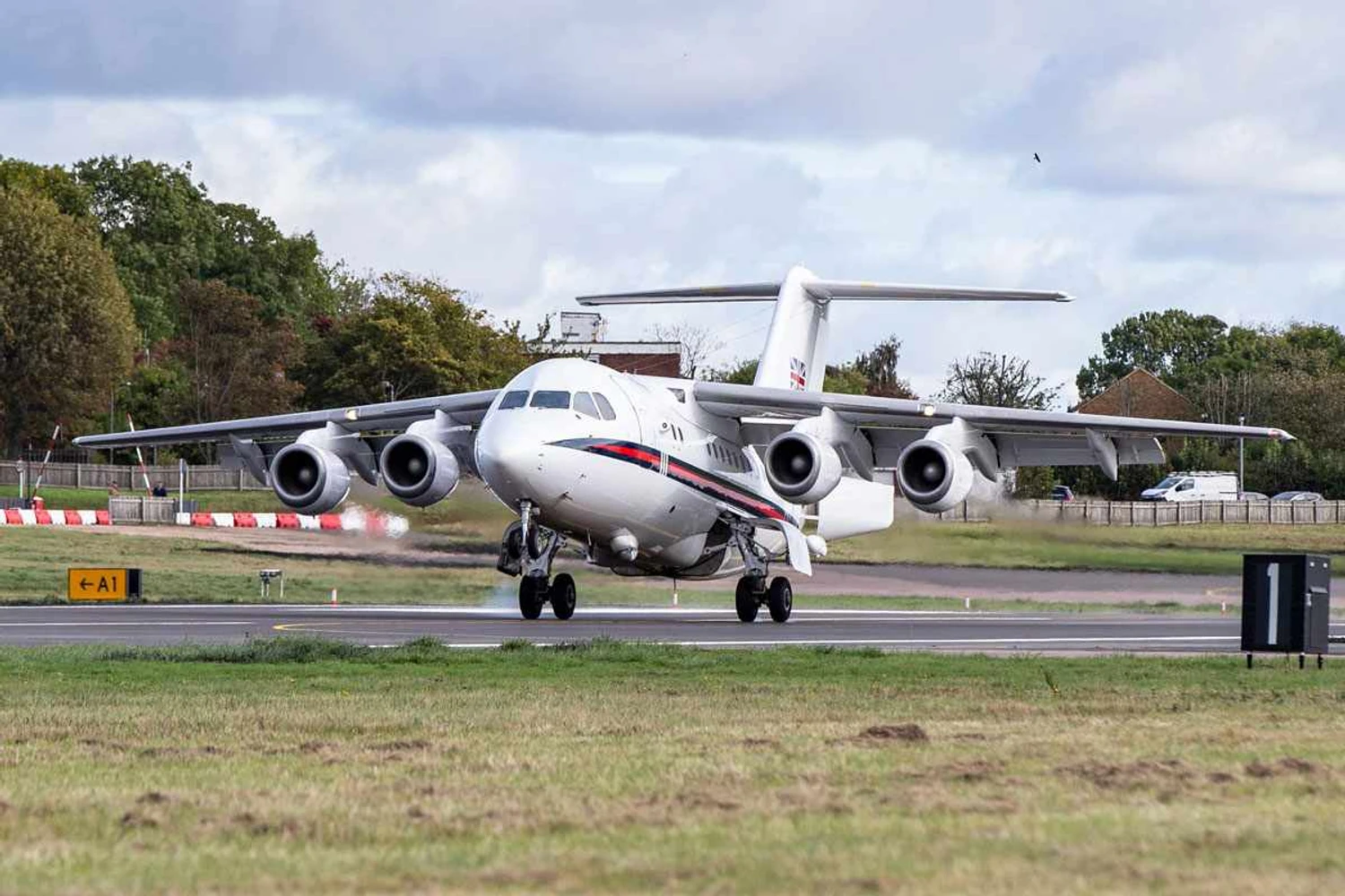 O quadrimotor BAe 146 foi aposentado em março (RAF)