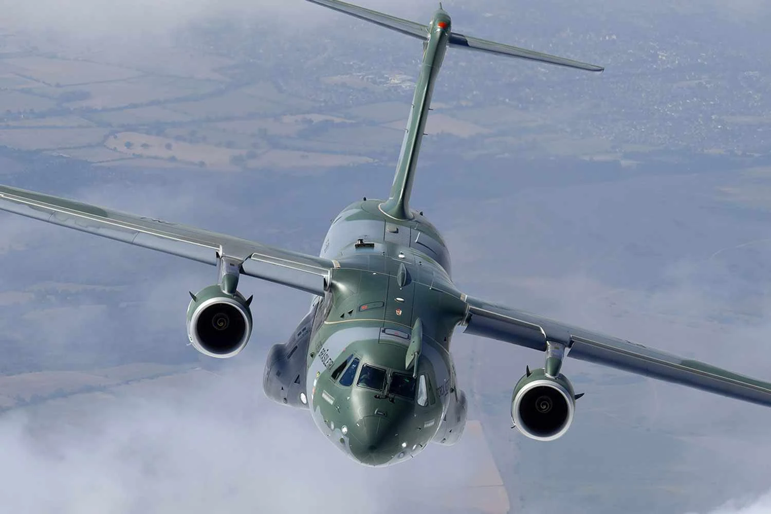 O SDE-T também pode ser adaptado no novo Embraer KC-390 Millennium (FAB)(Embraer)