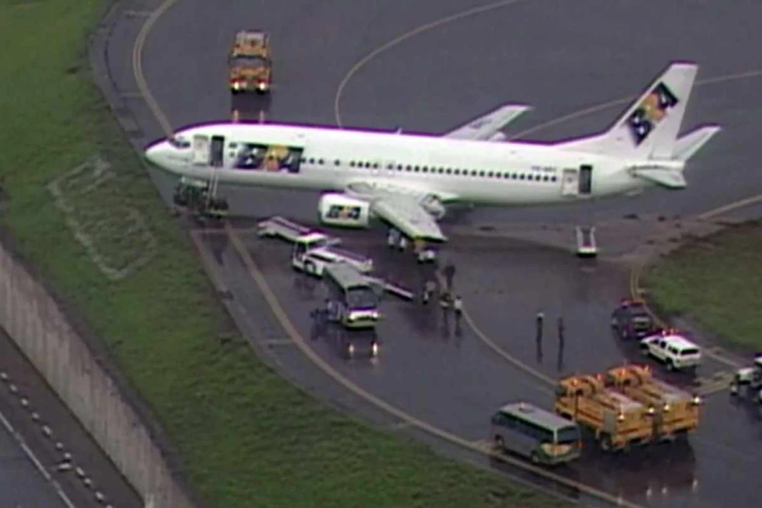 Um Boeing 737 da BRA quase foi parar na avenida Washington Luiz em 2006 (Reprodução)