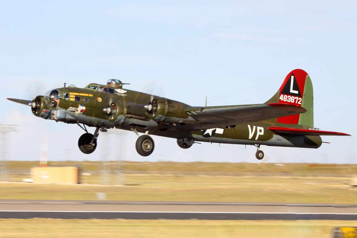 Bombardeiro B-17G Flying Fortress (Christopher Ebdon)