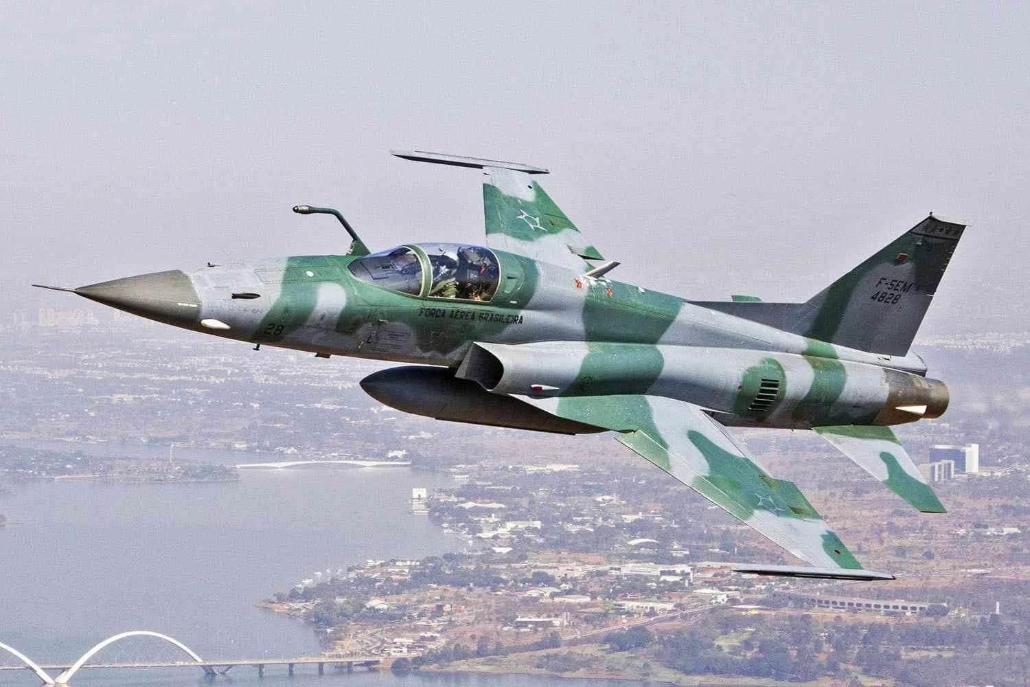 Caças F-5M da FAB precisarão de reparo em sistema de oxigênio para pilotos