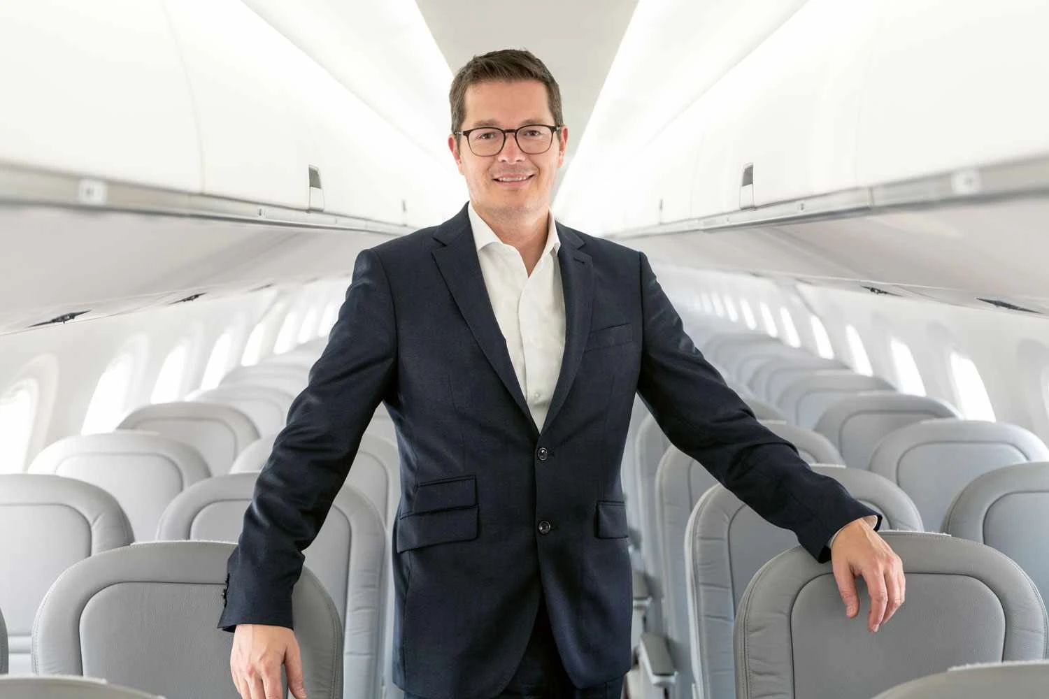 Tobias Pogorevc, CEO da Helvetic Airways (HA)