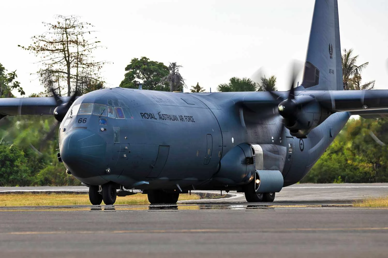 Um dos 12 C-130J da Austr&aacute;lia; aeronaves est&atilde;o em servi&ccedil;o no pa&iacute;s desde 1999 (RAAF)