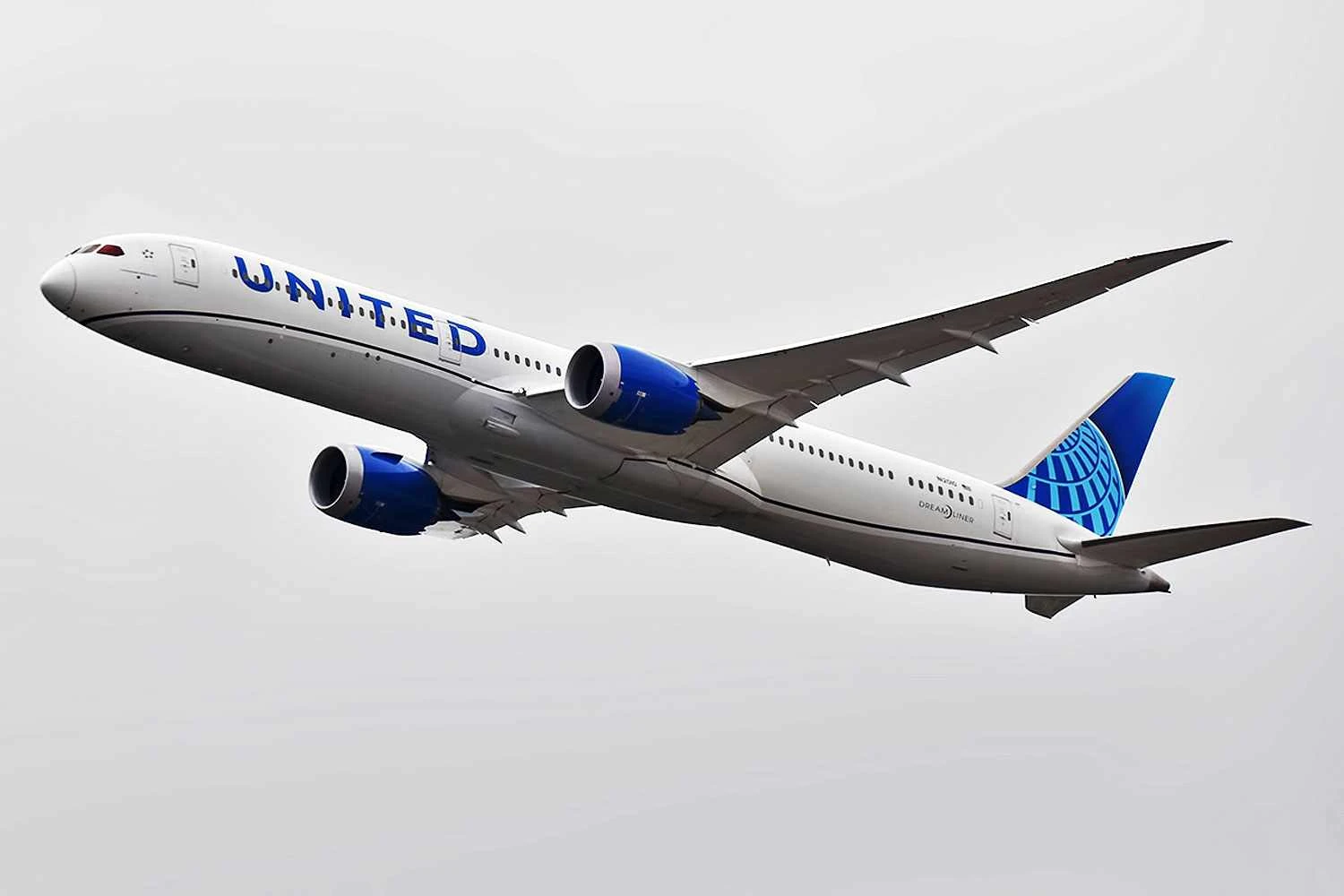 Boeing 787-10 da United Airlines (Anna Zvereva)A Azul iniciou o processo de Chapter 11 em maio, medida que visa proteger a companhia durante a reorganiza&ccedil;&atilde;o financeira nos Estados Unidos.