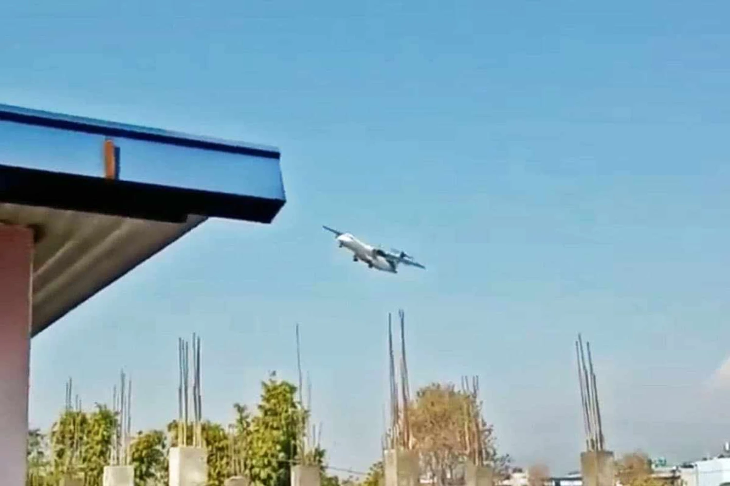 Vídeo de passageiro mostra últimos segundos na cabine do voo da Yeti Airlines