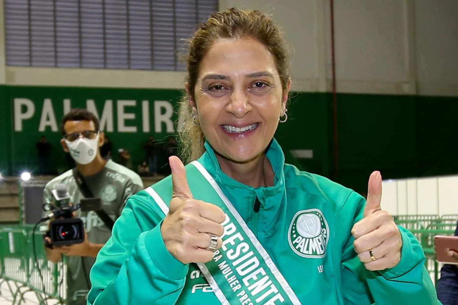 Presidente do Palmeiras, Leila Pereira acertou compra de jato E190 para uso do time (Fabio Menotti/Palmeiras)