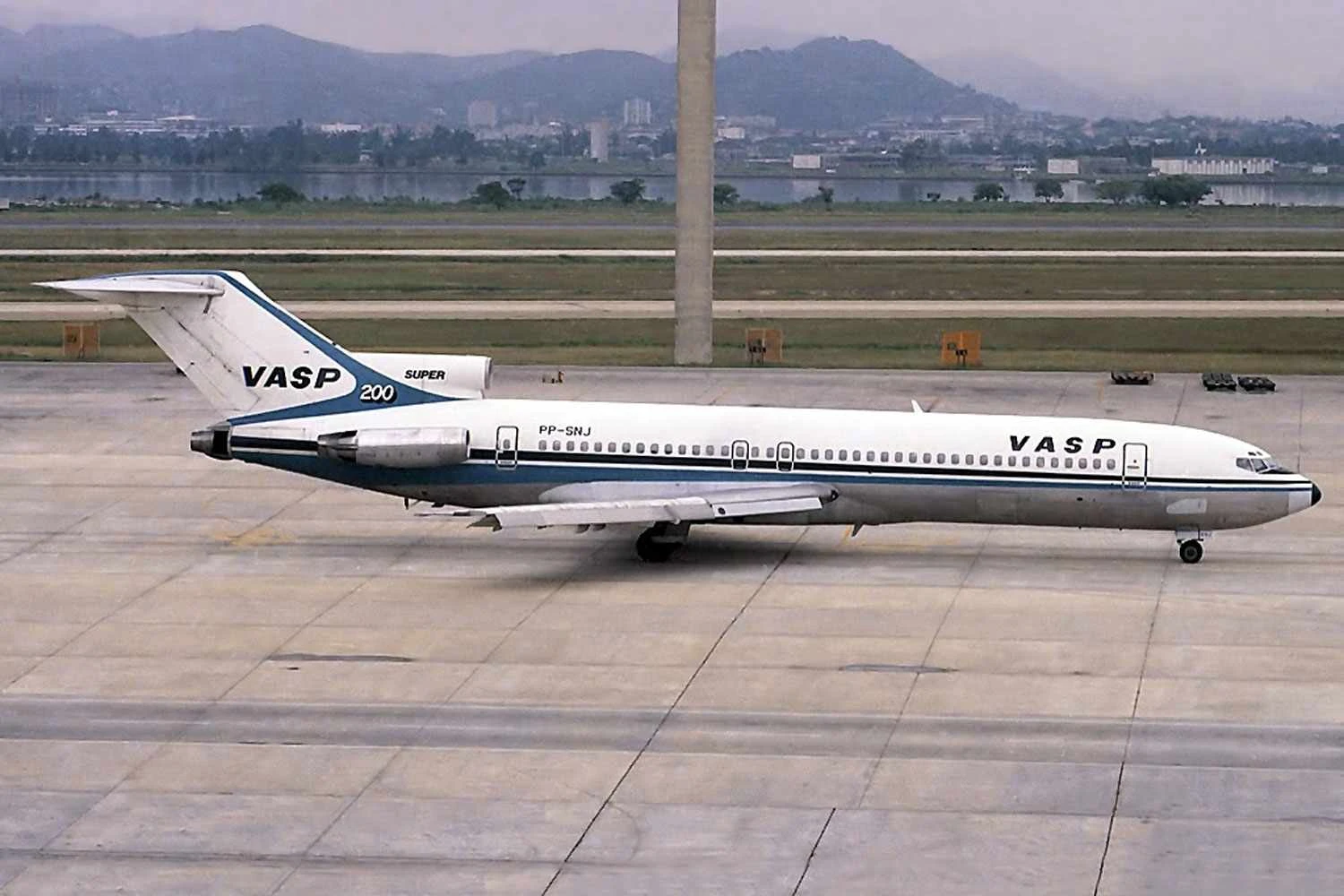 O Boeing 727-200 foi o maior avião da VASP até a chegada do A300 (Pedro Aragão)