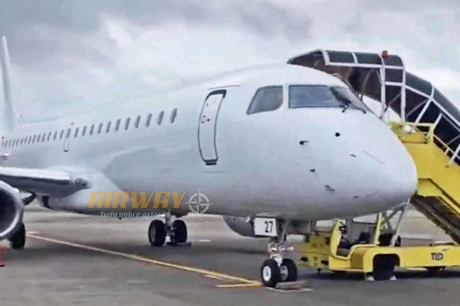 O E190 que foi apresentado pela K2 como seu primeiro avião (K2)