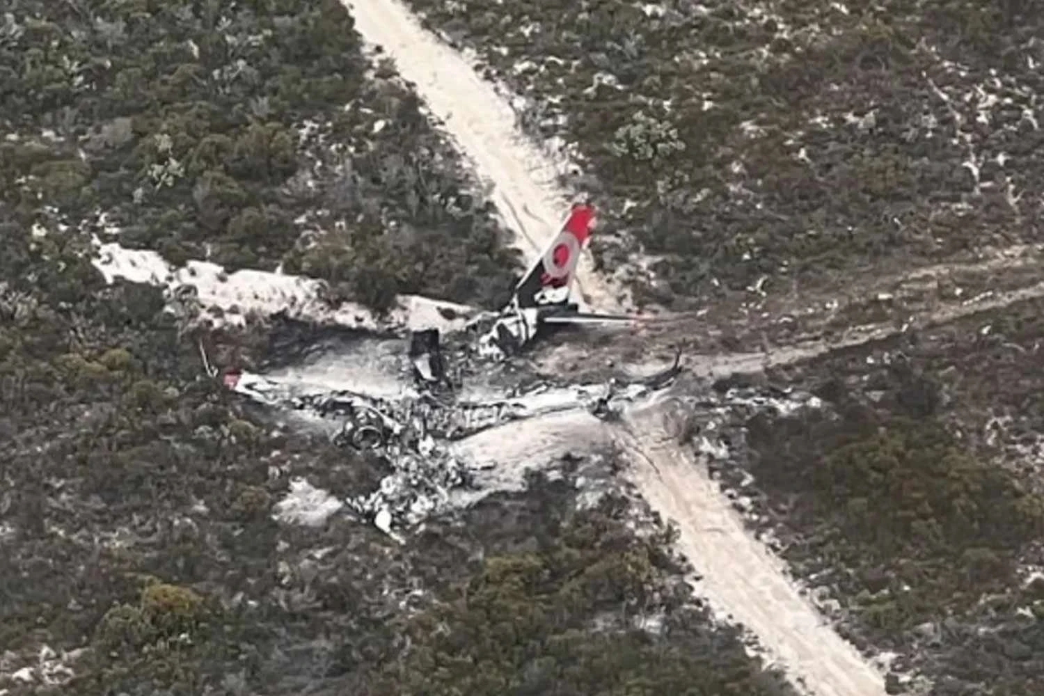 Surgem imagens da queda do 737 bombeiro na Austrália