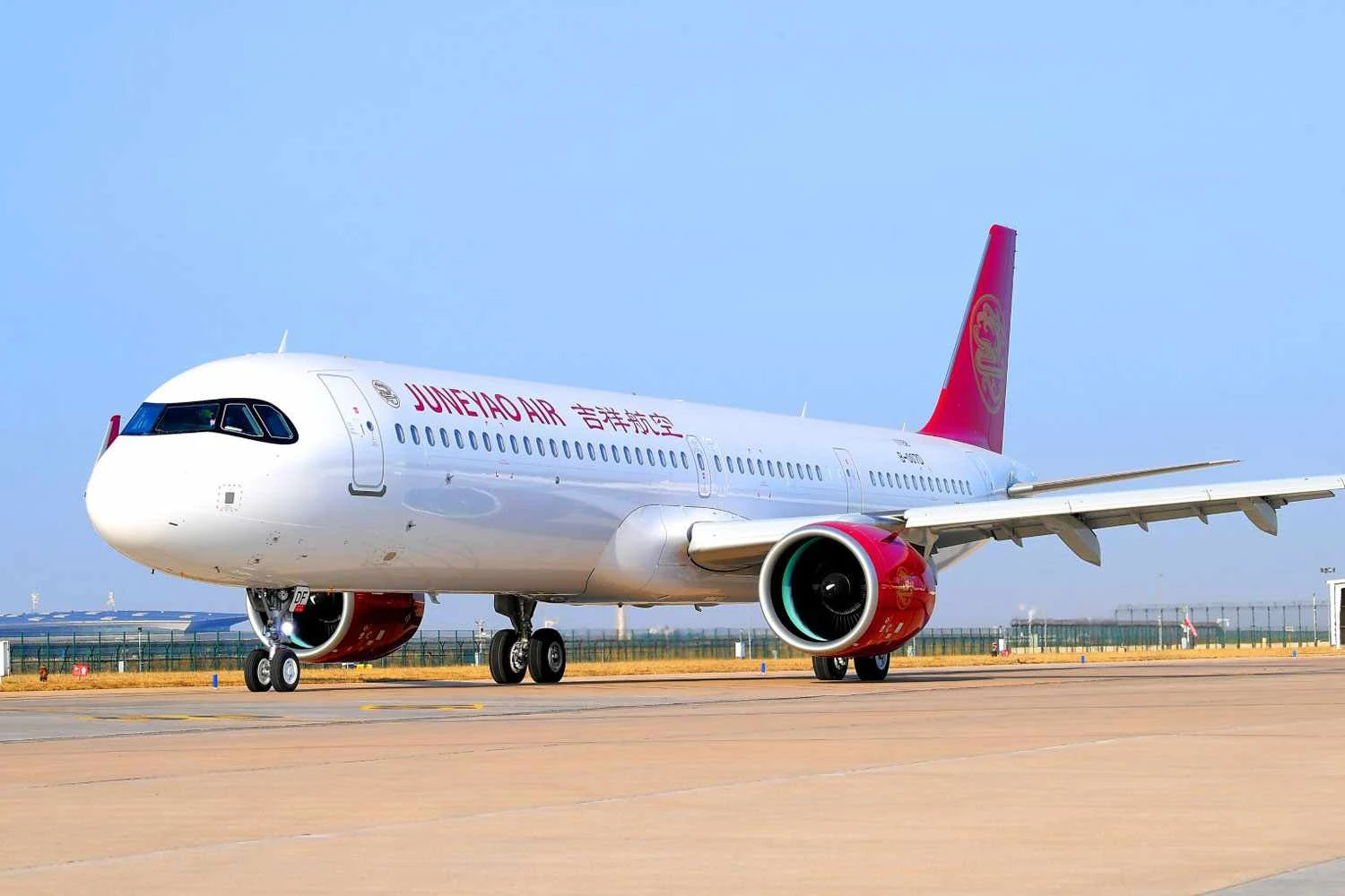 A aeronave foi recebida pela Juneayo Air, da China (Airbus)