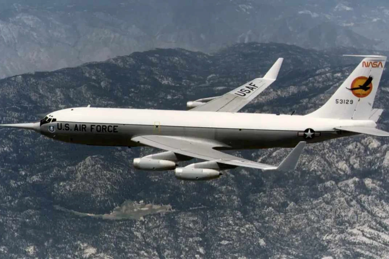 A USAF, em parceira com a NASA, testou o NKC-135A entre 1979 e 1981; apesar dos bons resultados, projeto não foi adiante (NASA)