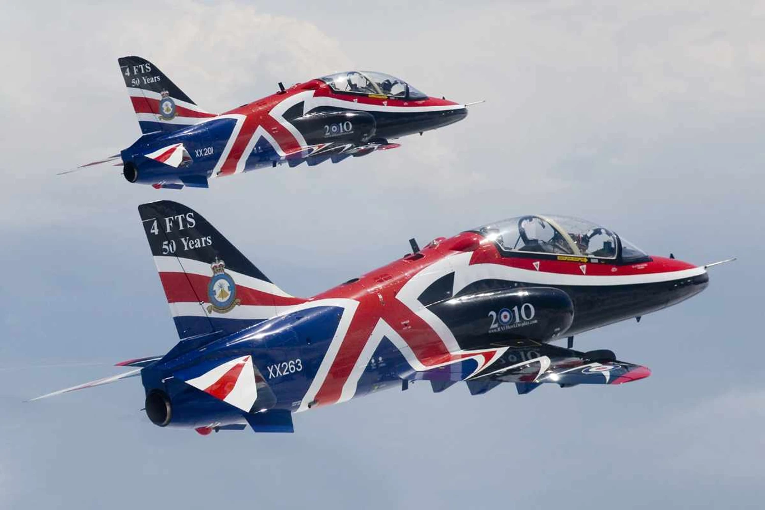 Treinador com garras: o BAe Hawk tamb&eacute;m pode ser empregado como ca&ccedil;a leve (RAF)