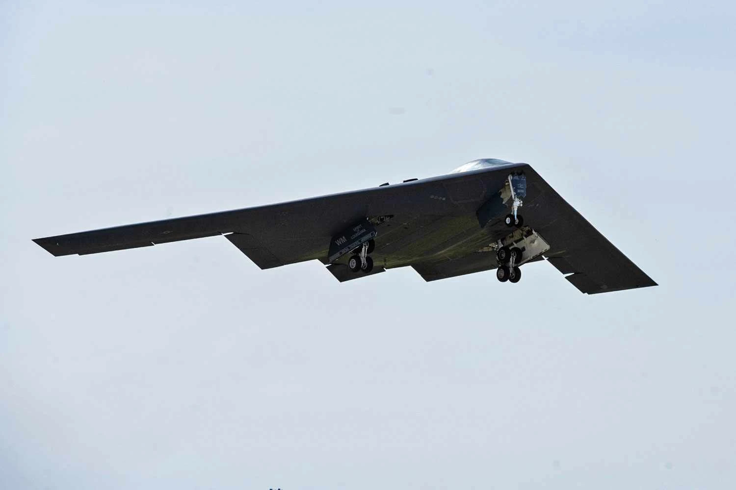 Bombardeiro "invisível" B-2 Spirit voltará a voar após seis meses de "pausa"