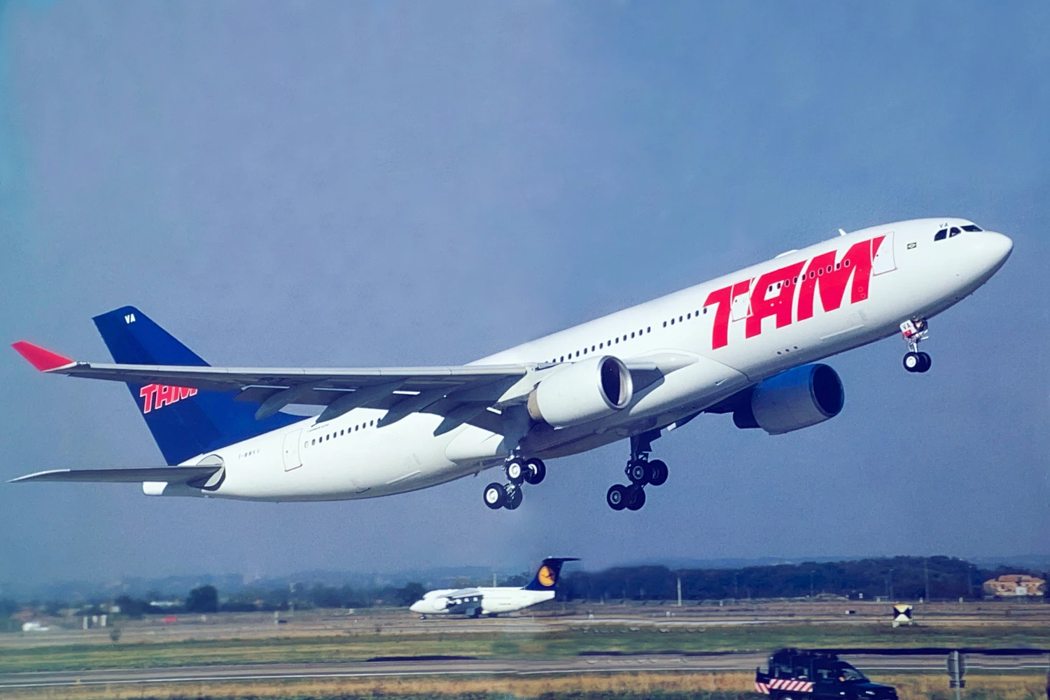 TAM: de empresa caipira à companhia aérea internacional - parte 2