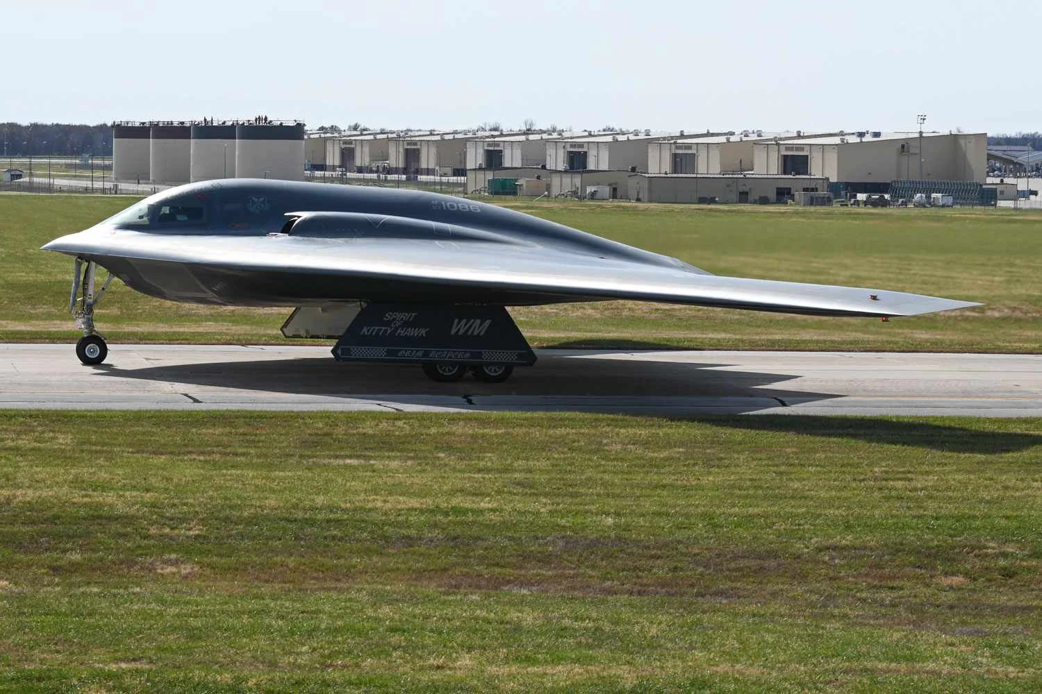 O B-2 é o avião mais caro da história, mas deve sair de serviço nos próximos anos (USAF)