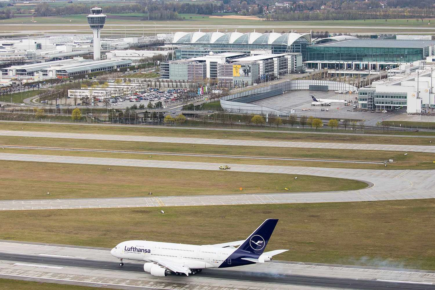 A Lufthansa criou um novo hub para os A380 em Munique (Divulgação)