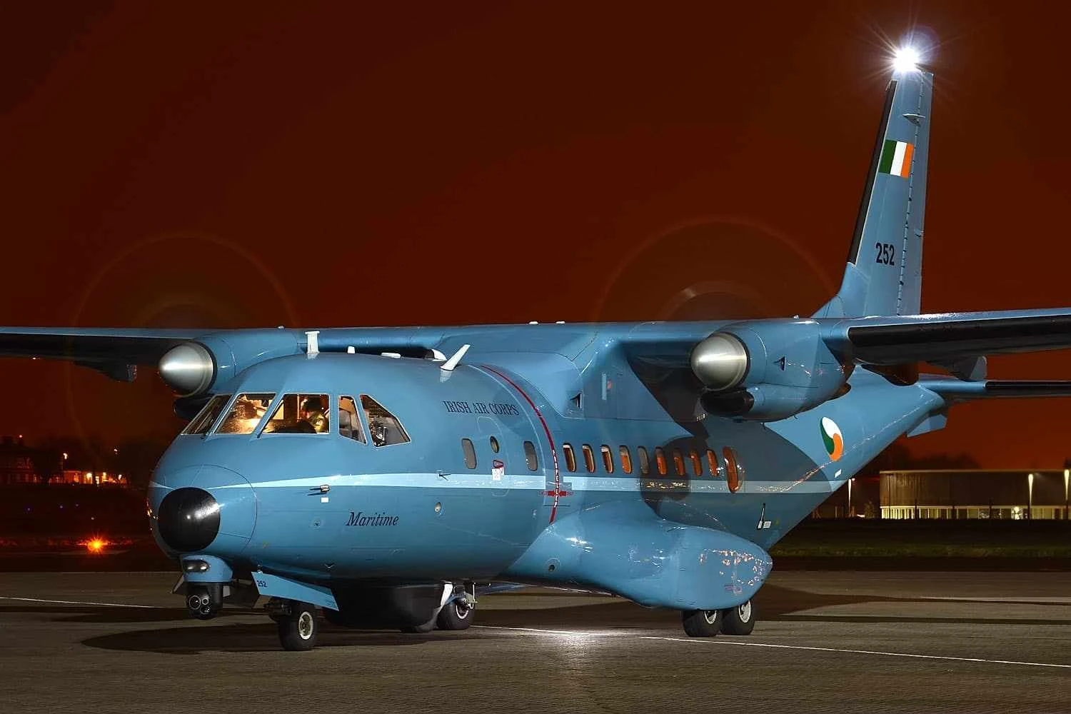 Um CN235-100 usado pela Irlanda (Abeecee)