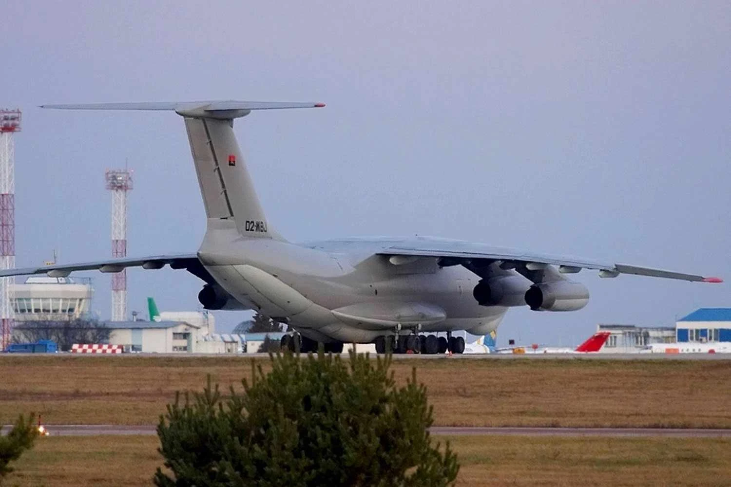 A frota de aviões da Forç Aérea Nacional de Angola é formada basicamente por aeronaves russas (Dmitry Karpezo)