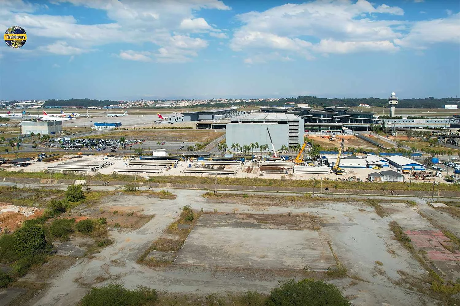 Área onde as vigas são fabricadas, próximo ao Terminal 3 (iTechdrones)