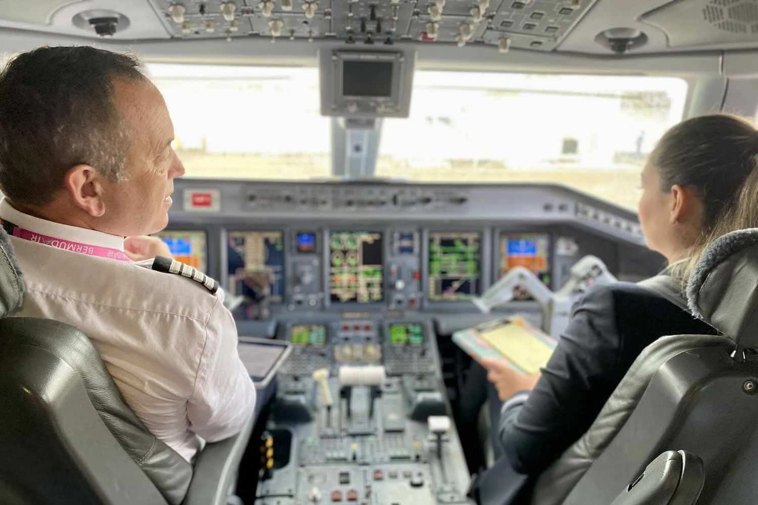 Cockpit do E175