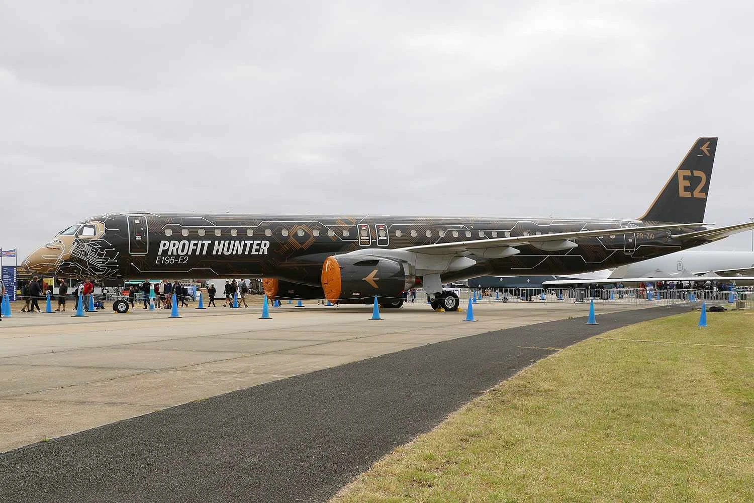 Embraer volta a visitar o Sudeste Asiático com o jato E195-E2 'Tech Lion'