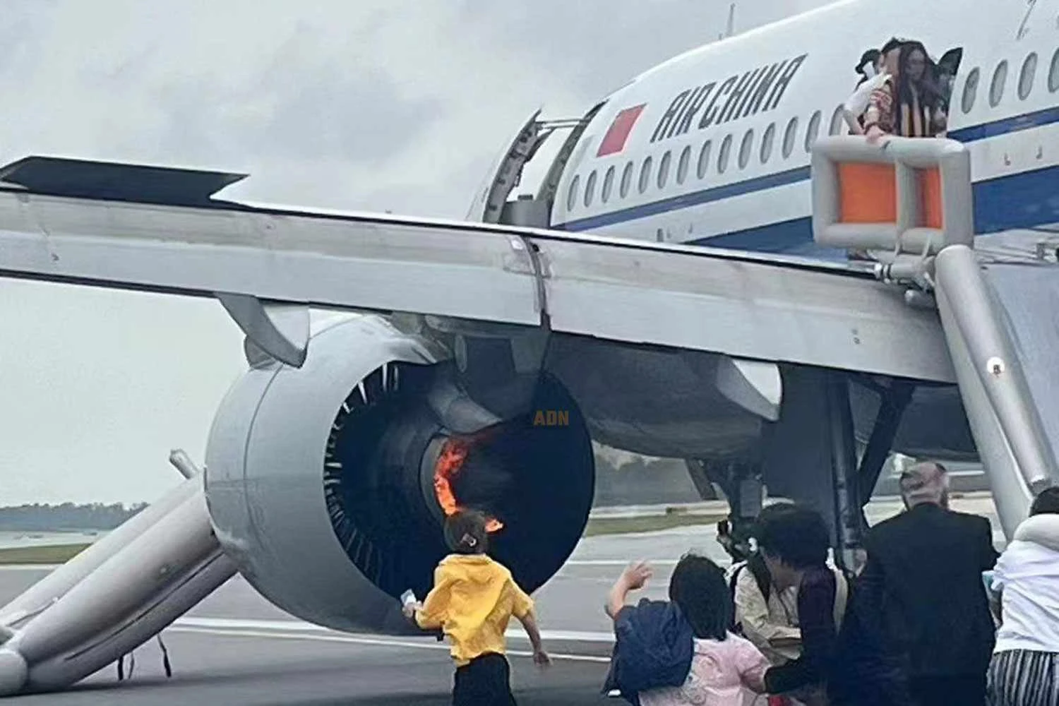Motor GTF de A320neo da Air China pega fogo e avião é evacuado em Cingapura