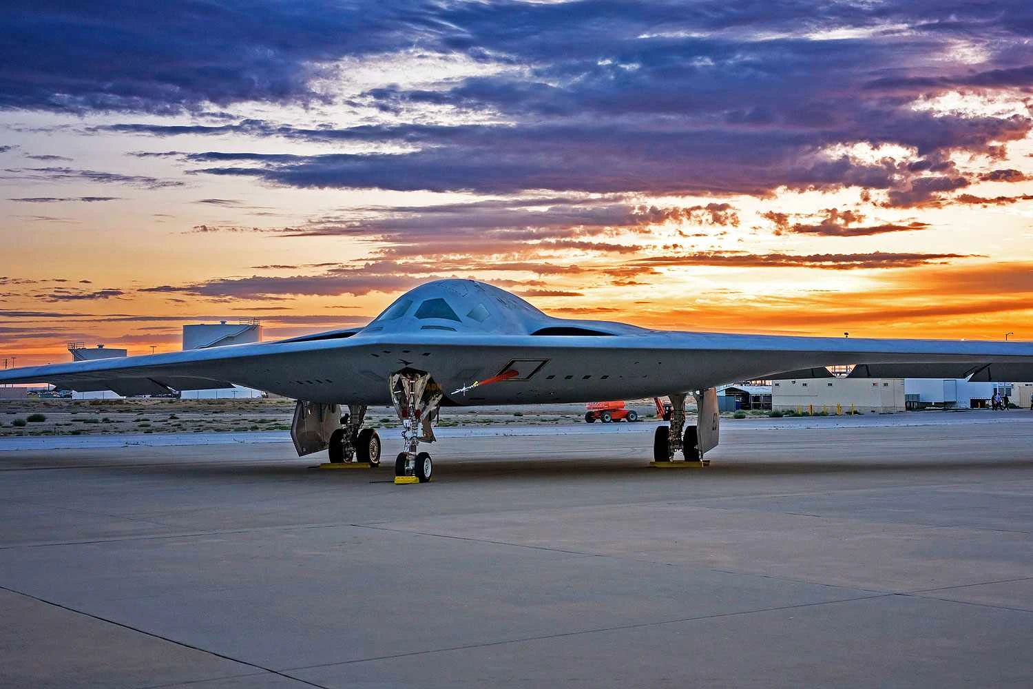 O B-21 visto por outro ângulo (NG)