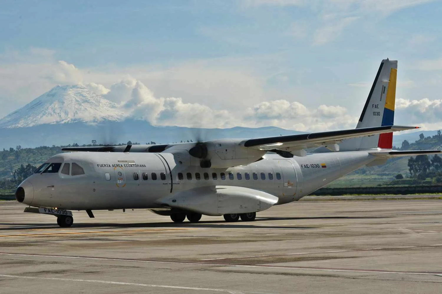 A Força Aérea do Equador já utiliza três C295 desde 2014 (FAE)