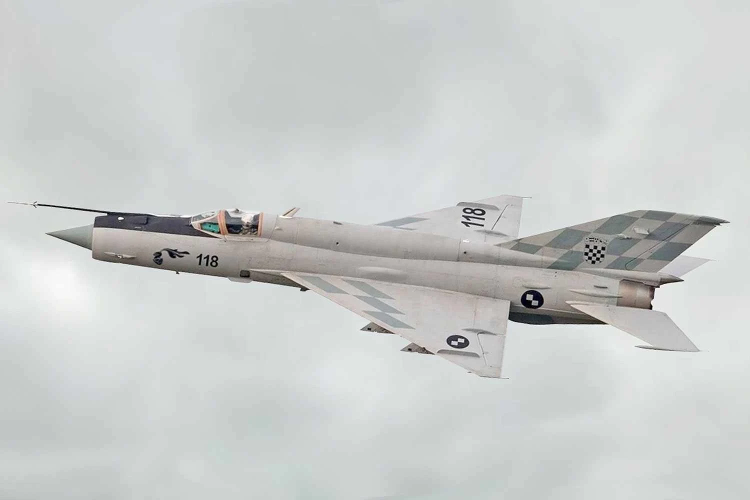 Caça da Guerra Fria, MiG-21 deixa de patrulhar os céus da Europa