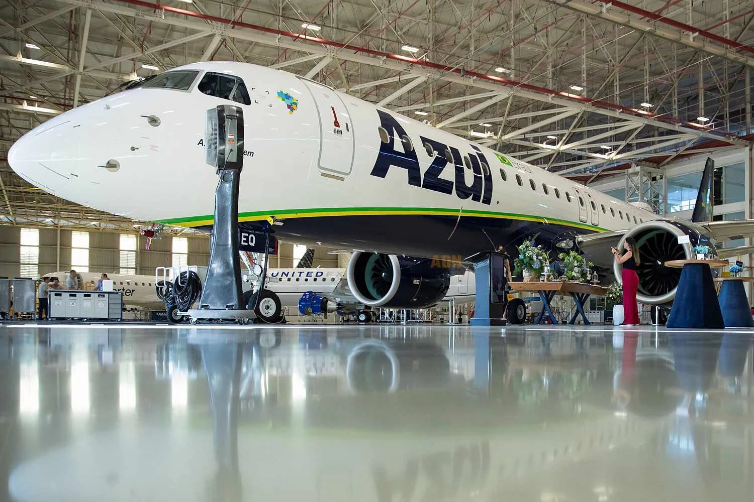 E195-E2 da Azul (Azorra)