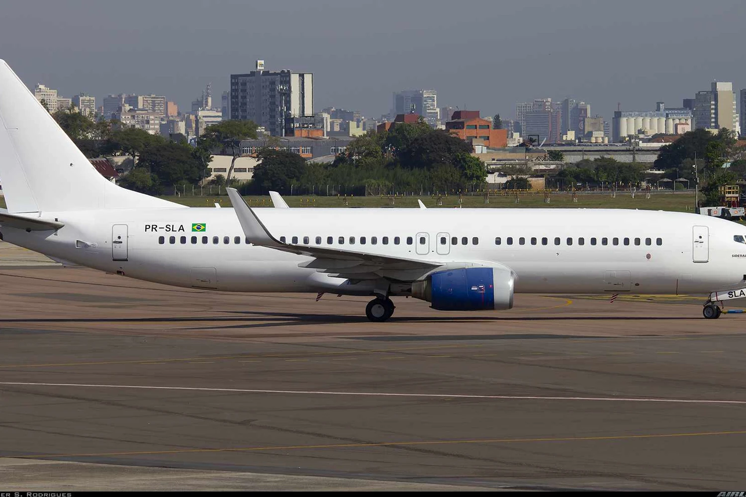 O PR-SLA não tem a identidade visual da companhia. Foto: Roger S. Rodrigues via Airliners.net.