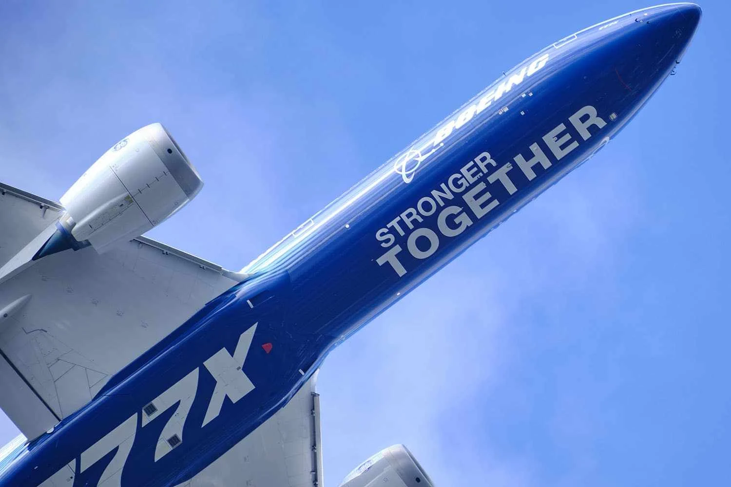 Em crise financeira, Boeing vende subsidiária de vigilância para a Thales