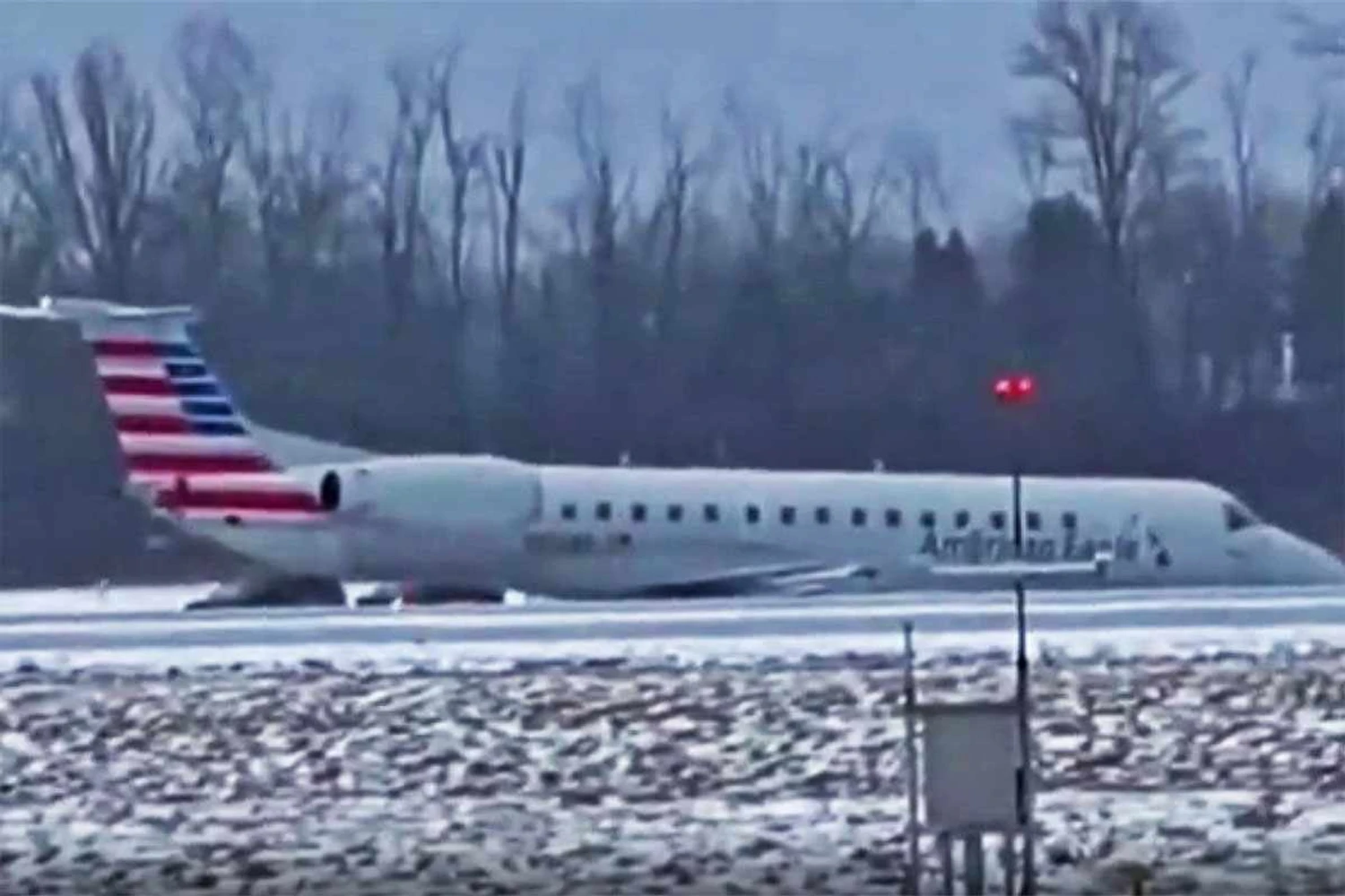 Jato regional ERJ-145 da Piedmont (American Eagle)
