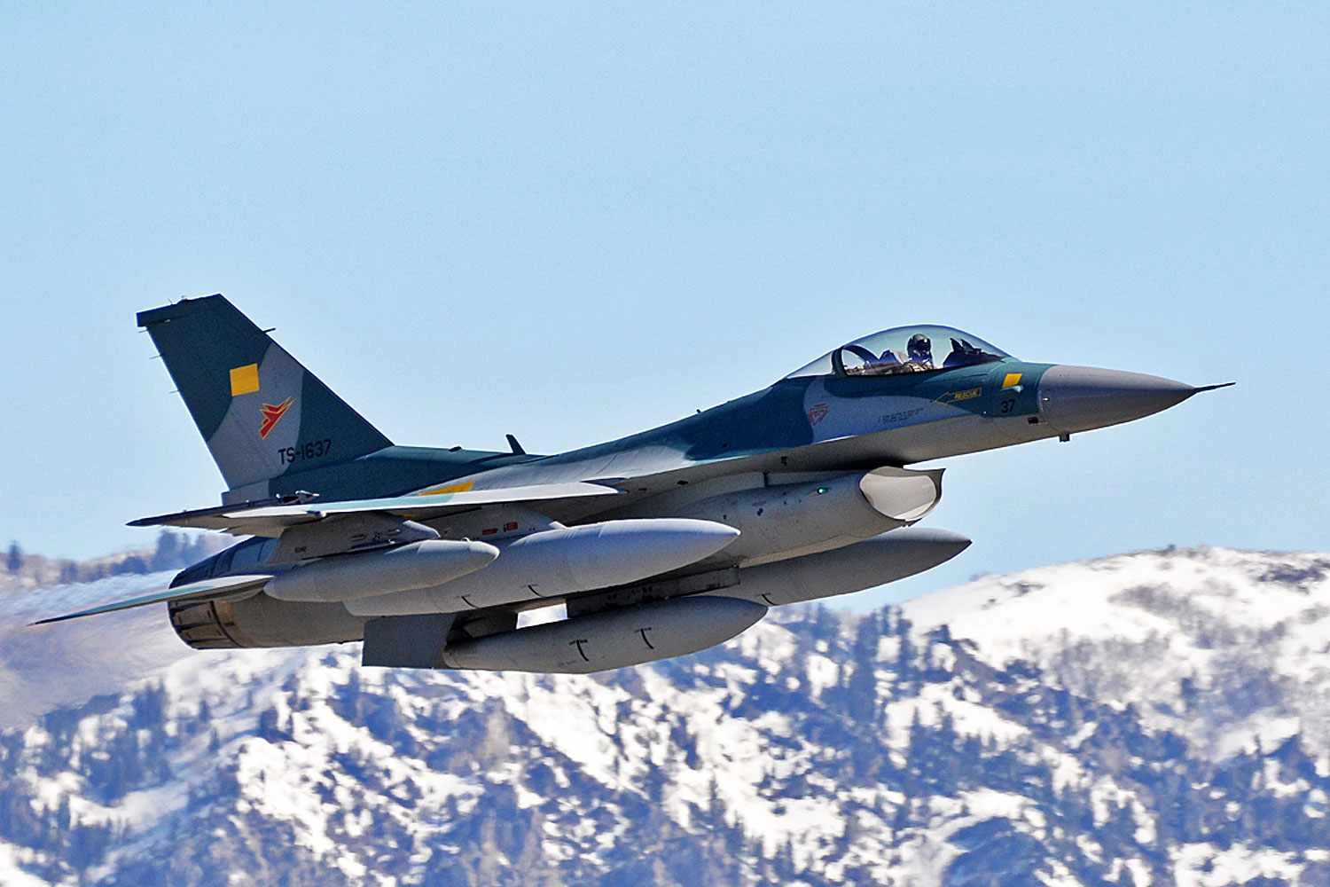 Caça F-16 da Indonésia (USAF)
