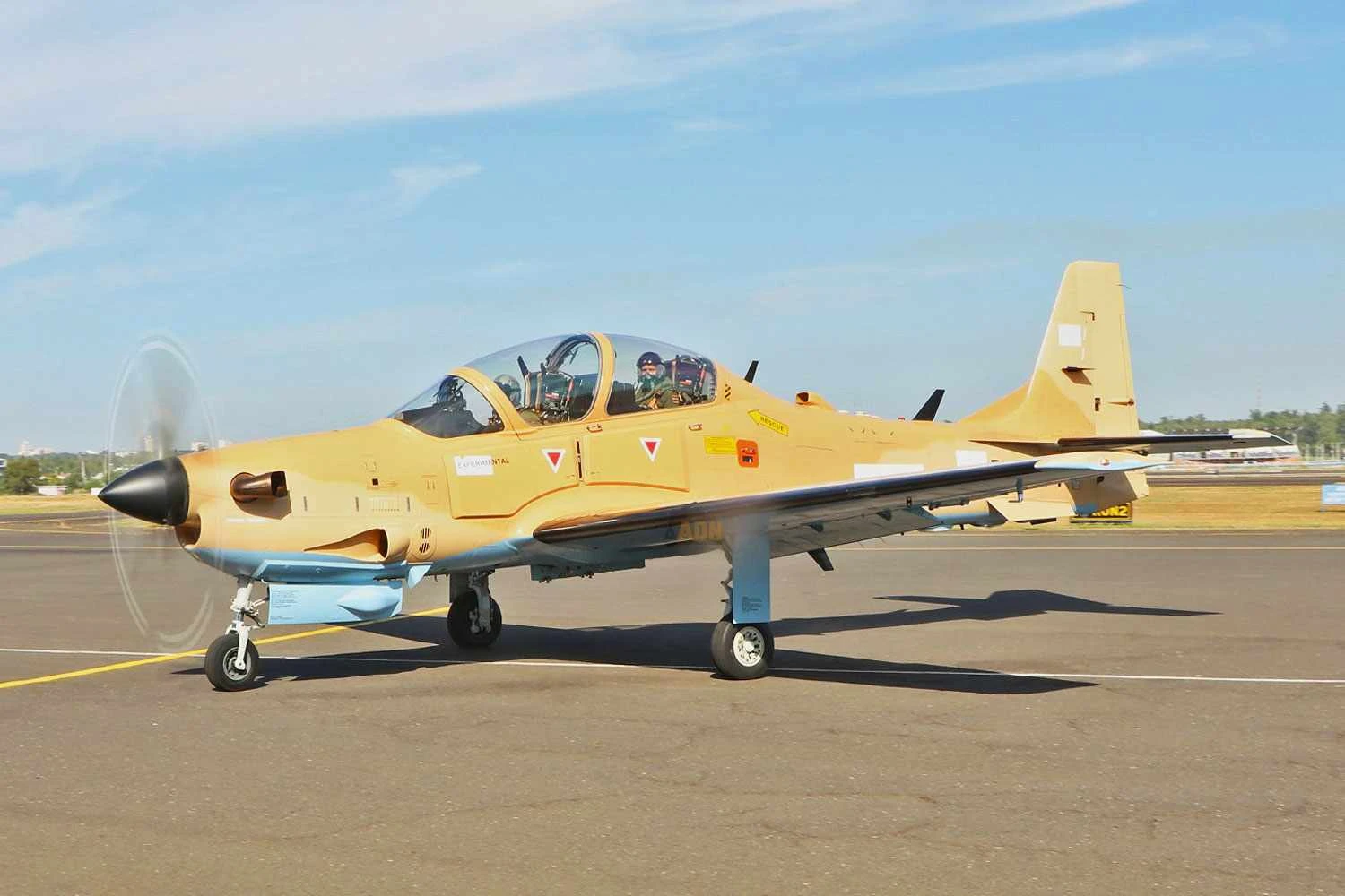 Paraguai comprará seis Embraer A-29 Super Tucano com ajuda do BNDES