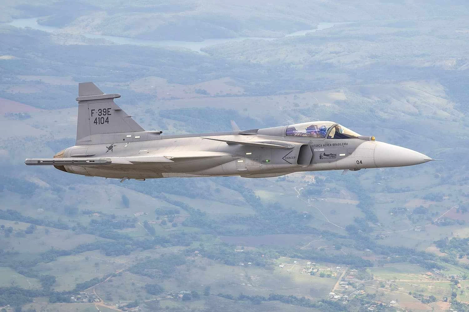 Força Aérea Brasileira deverá utilizar o caça Gripen em esquadrão multifunção